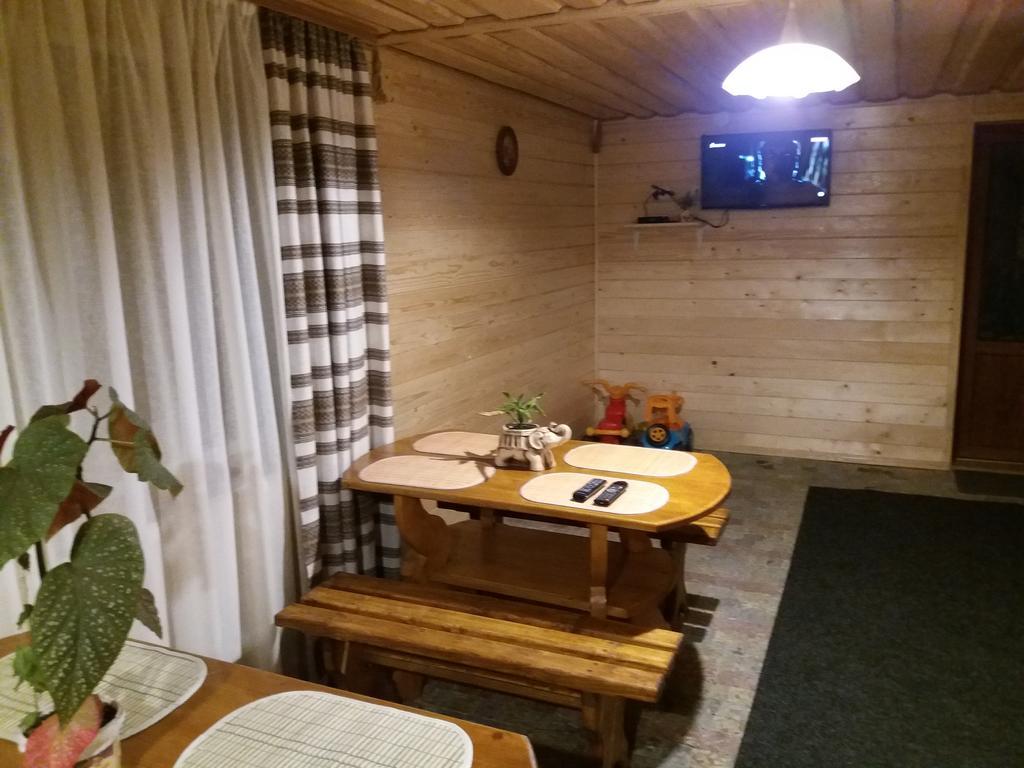 Bee House Hotel Bukovel Exterior photo